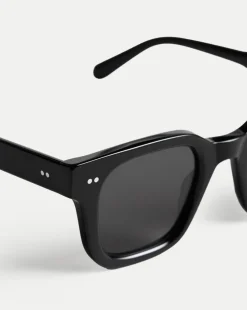 04 Sunglasses in Black