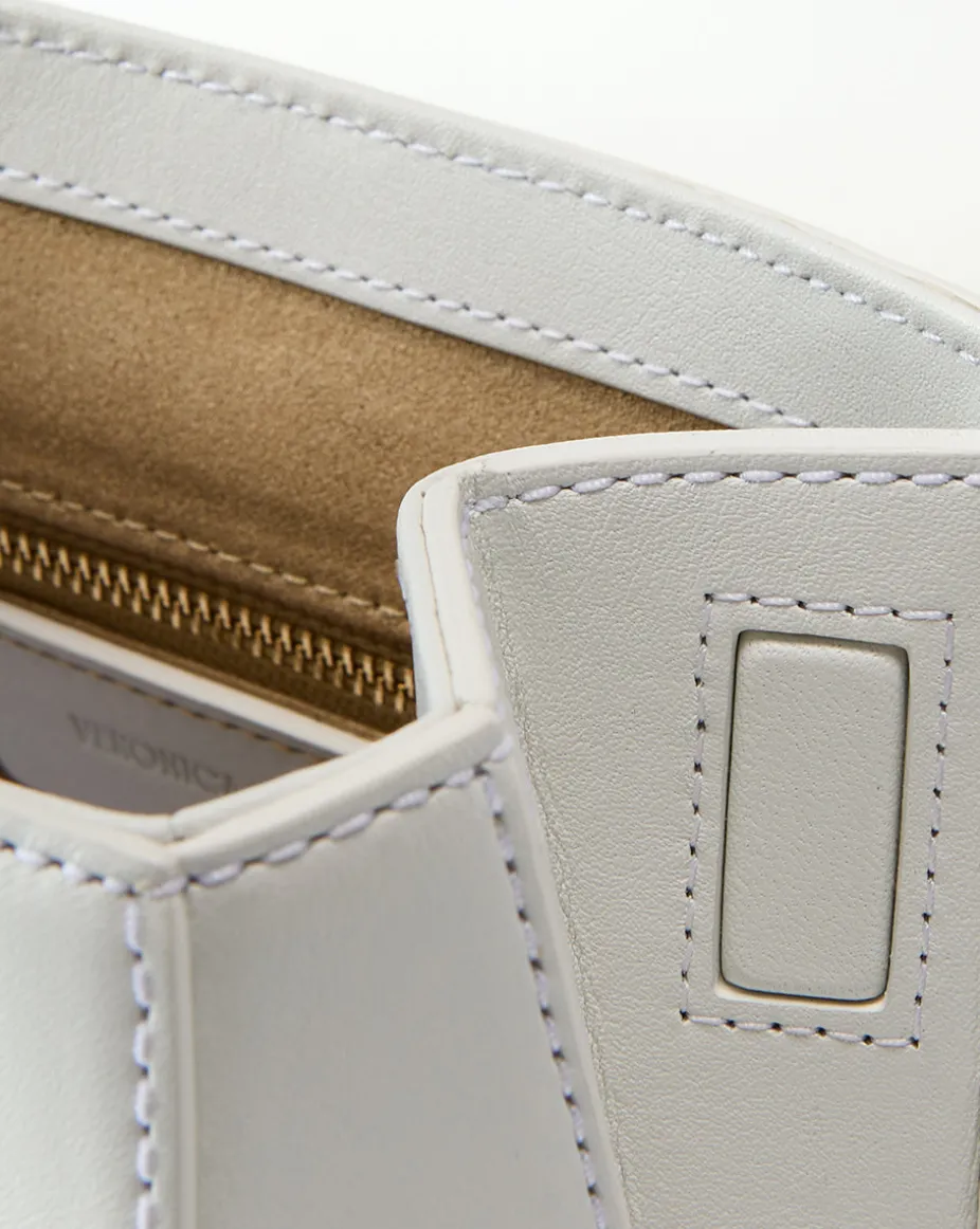 Avenue Bamboo-Handle Bag in Off-White