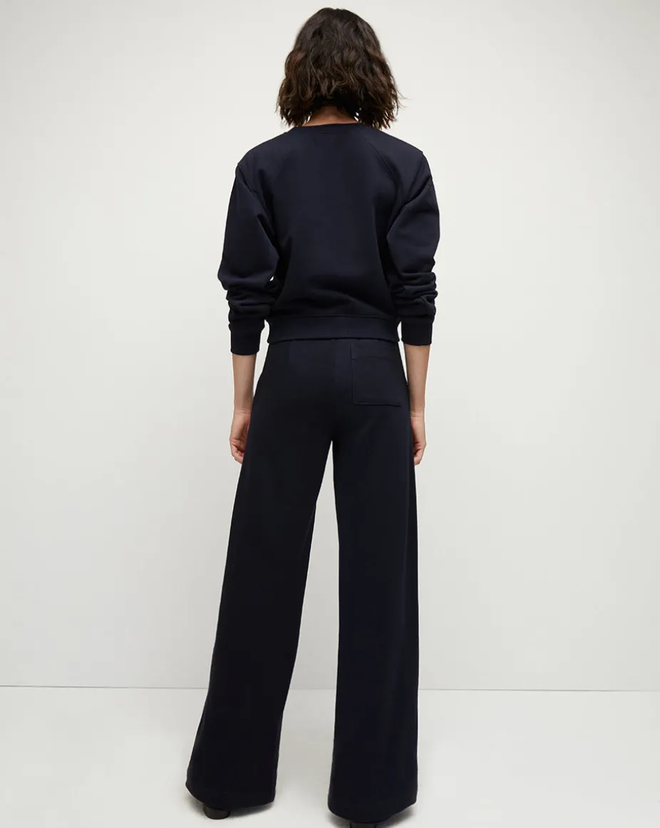 Beaumont Logo Sweatshirt in Navy