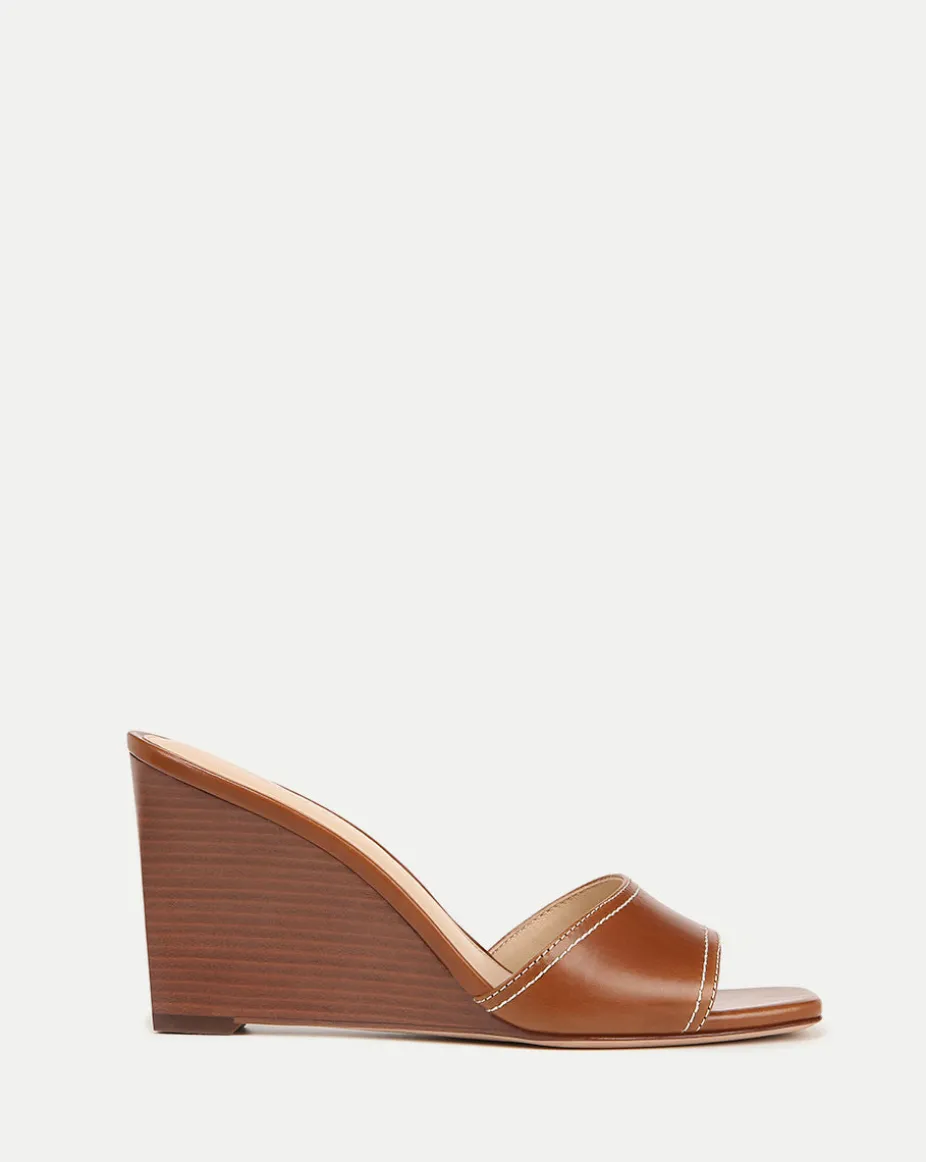 Ellen Wedge Sandal in Caramel