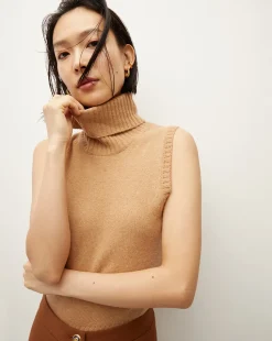 Mazzy Cashmere Turtleneck in Camel