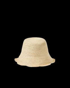 Packable Scallop Bucket Hat in Natural