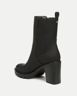 Riley Chelsea Bootie in Black