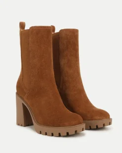 Riley Chelsea Bootie in Caramel