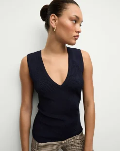 Sid V-Neck Sleeveless Pullover in Navy
