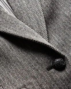 Vega Dickey Jacket in Black/White